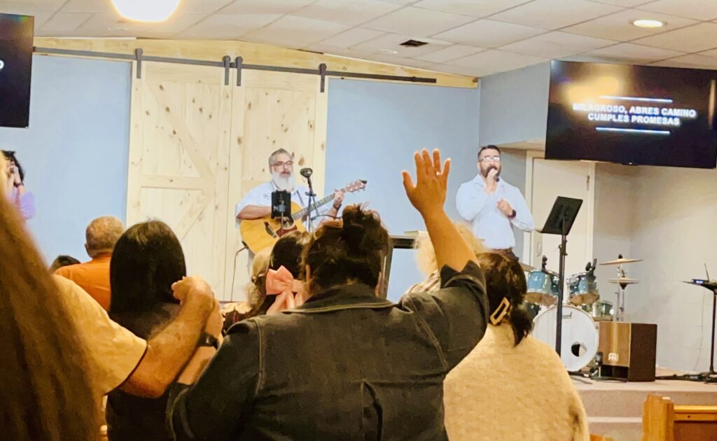 Una iglesia de Texas, situada en una de las comunidades con menos ingresos, da sacrificialmente a la Ofrenda de Resurrección Annie Armstrong