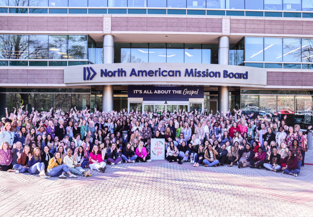 Conferencia de Evangelismo para Mujeres de NAMB 2025 equipa a líderes para crear una cultura de evangelismo